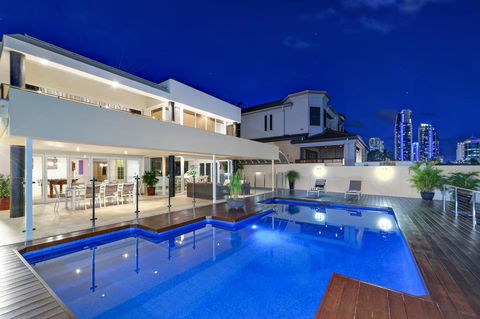 Magic On Main - Accommodation Perth 0