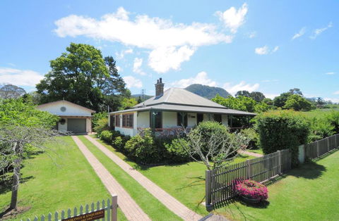 Magnolia Cottage - Kangaroo Valley - Accommodation Perth 0