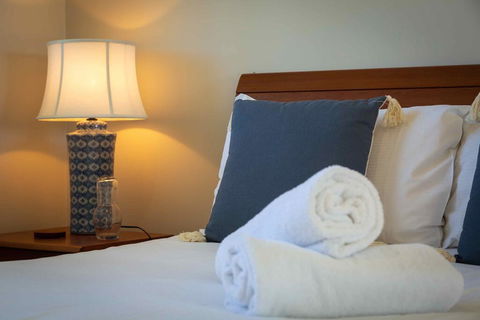 Mandalay Villas - Villa 2 - Accommodation Perth 2