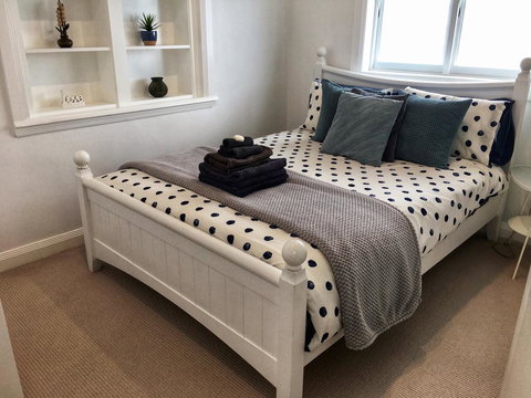 Manly Beach Holiday Getaway In Prime Location - Perth Resorts 2