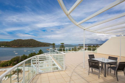 Mantra Ettalong Beach - Accommodation Perth 0