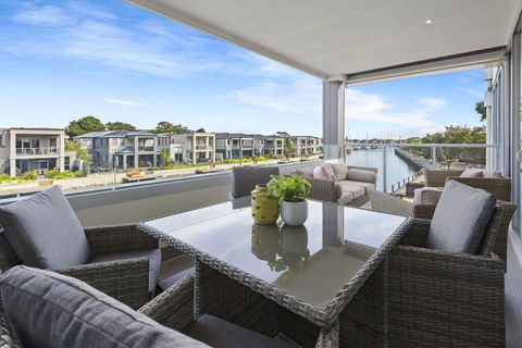 MARINA VIEW - Accommodation Perth 1
