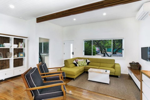 Market Street, 13, The Beach House - Accommodation Perth 2