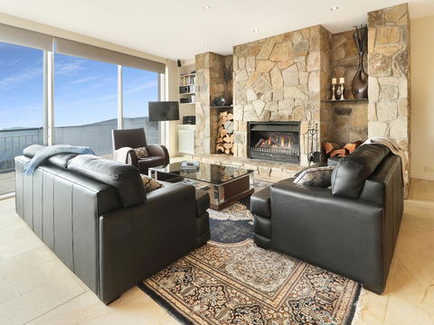 MarkII 4 West - Accommodation Perth 1