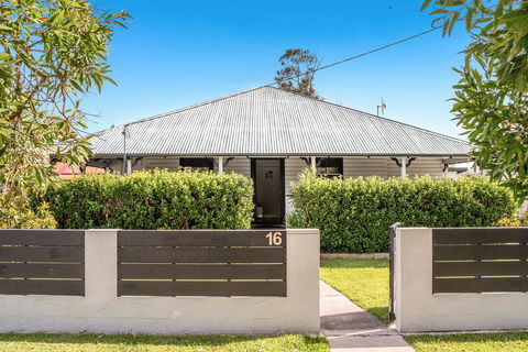 Marvell House - Accommodation Perth 1