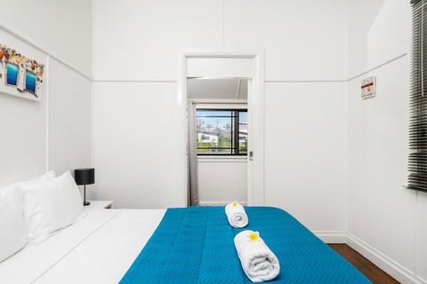 Marvell House - Accommodation Perth 3