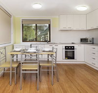 Max's Place 3 - Accommodation Perth