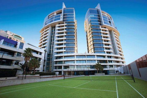 Melbourne Seaviews, Pool & Tennis - Perth Resorts 3
