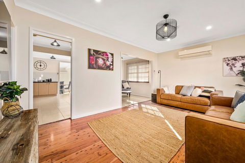Memories On Mount View, Games Room, Cosy Wood Fire, Netflix - Accommodation Perth 3