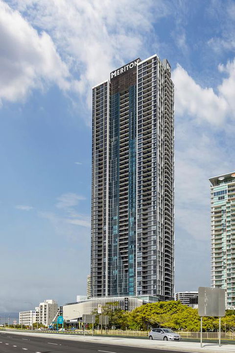 Meriton Suites Southport - Accommodation Perth 3