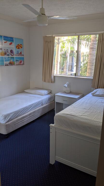 Mermaid Beach Apartment - Accommodation Perth 3