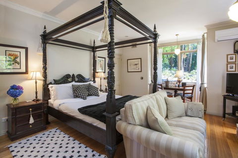 Merrow Cottages - Forest Edge - Accommodation Perth 0