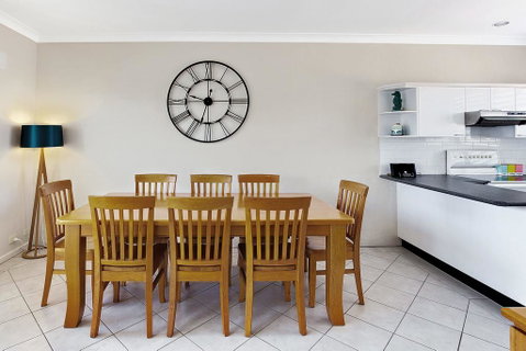 Messines Street, Sandy Shores, Townhouse 1, 3 - Accommodation Perth 3