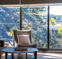 Midnight Apartments Accommodate Canberra