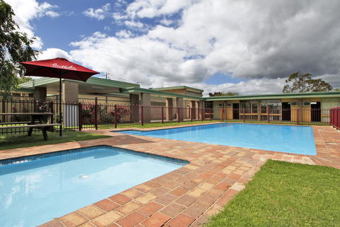 Midtown Motor Inn - Accommodation Perth 0