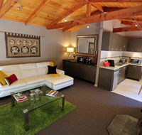 Mirkwood Forest Self-contained Spa Cottages - Accommodation Perth