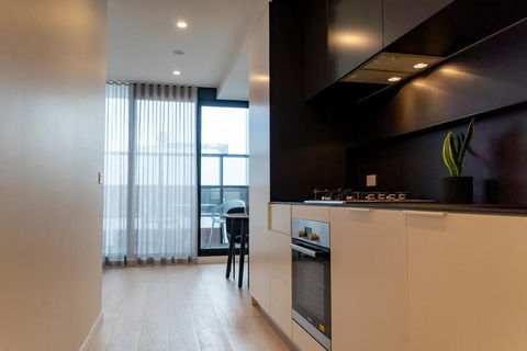 Modern 1 Bedroom Apartment South Yarra - Accommodation Perth 3