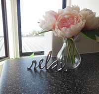 Modern Hobart Apartment with Stunning Views - Accommodation Perth