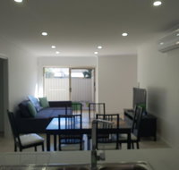 Modern style central location golden house - Perth Resorts