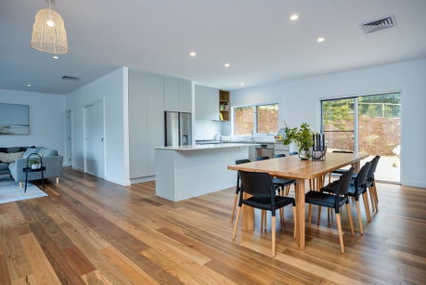 Molly's Beach House: - Accommodation Perth 2
