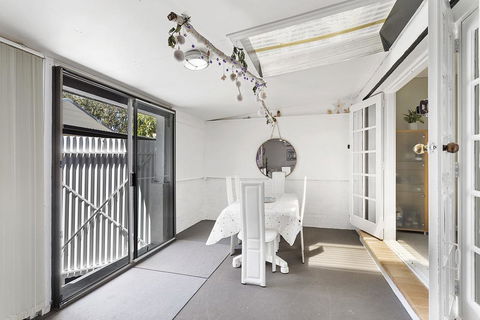 Morna Point Road 86A, Nell's Cottage - Accommodation Perth 3