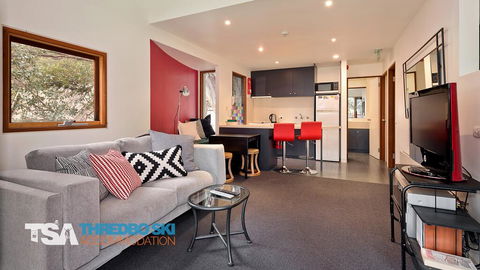 Mosswood 1 - Accommodation Perth 3