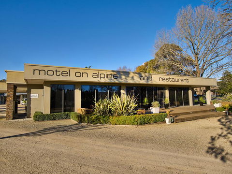 Myrtleford Motel On Alpine - Accommodation Perth 3