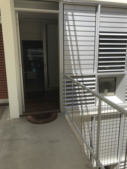 Nelly Bay Getaway At 1 Bright Point - Perth Resorts 1