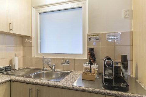 The Peninsula Riverside Serviced Apartments - Accommodation Perth 37