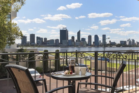 The Peninsula Riverside Serviced Apartments - Accommodation Perth 32