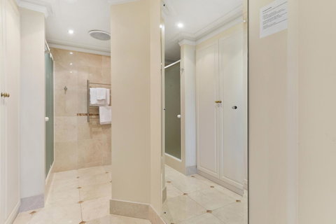 The Peninsula Riverside Serviced Apartments - Accommodation Perth 3