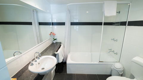 Dowler Apartments Subiaco - Accommodation Perth 13