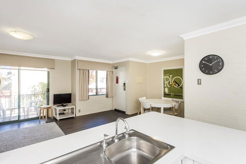 Subiaco Village 30 - Accommodation Perth 10