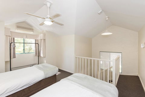 Subiaco Village 30 - Accommodation Perth 22