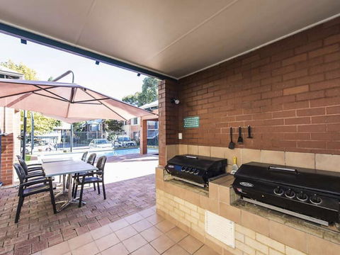 Subiaco Village 20 - Accommodation Perth 18