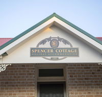 Spencer Cottage - Perth Resorts
