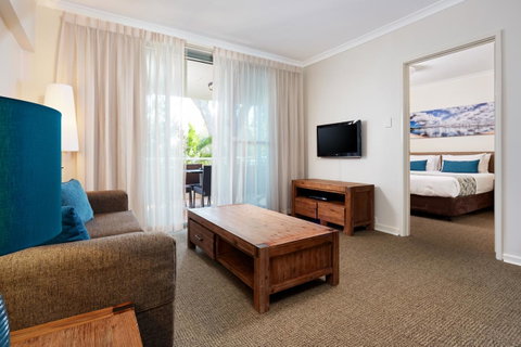 Broadwater Resort Como - Perth Resorts 10