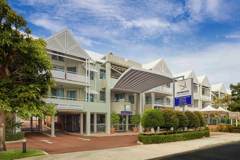 Broadwater Resort Como - Perth Resorts 0