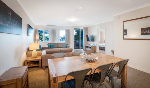Broadwater Resort Como - Perth Resorts 1