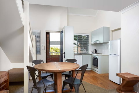 Broadwater Resort Como - Perth Resorts 17
