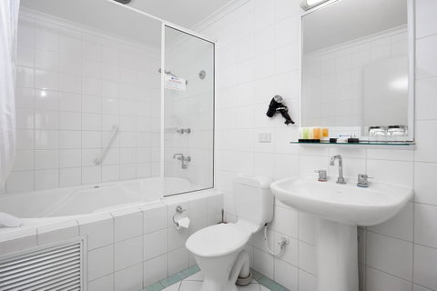 Broadwater Resort Como - Perth Resorts 7