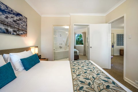 Broadwater Resort Como - Perth Resorts 3