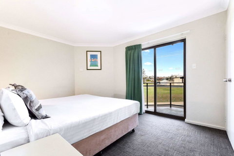 Quality Resort Sorrento Beach - Perth Resorts 37