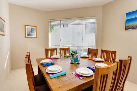 Cottesloe Contemporary Villa - Accommodation Perth 8