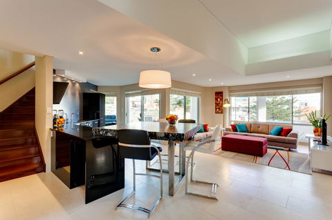 Cottesloe Contemporary Villa - Accommodation Perth 9