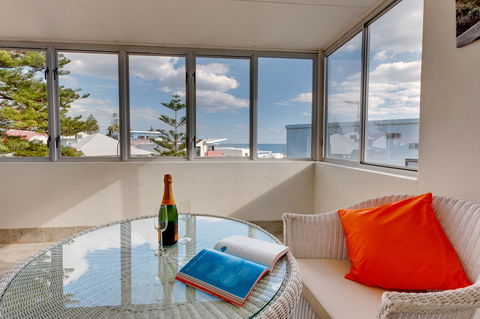 Cottesloe Contemporary Villa - Accommodation Perth 1