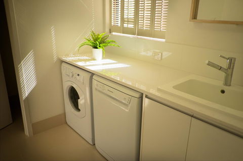 Cottesloe Artist's Beach Retreat - Accommodation Perth 33