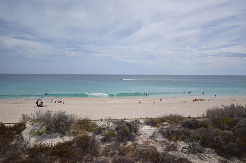 Summer Breeze - Holiday Or Business Apartment - Accommodation Perth 9
