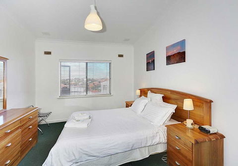 Summer Breeze - Holiday Or Business Apartment - Accommodation Perth 1