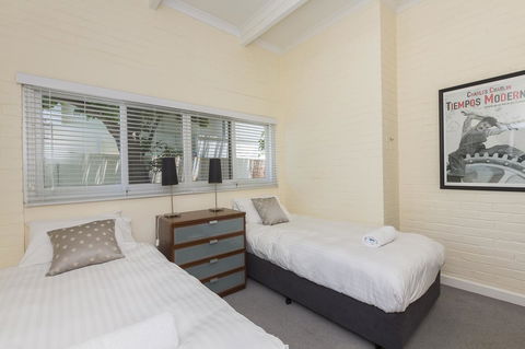 Cottesloe Bel-Air Apartment - Accommodation Perth 9